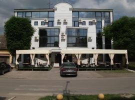 Villa Milano, hotel v destinaci Kovin
