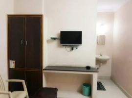 Hotel Sri Guru Residency โรงแรมในราจาห์มันดรี