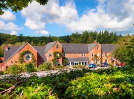 Fox & Hounds Country Hotel, landsted i Chulmleigh