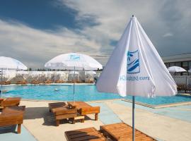 Aquamarine Resort, hotel in Akshi