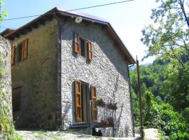 Casa Marta, počitniška hiška v mestu Pescaglia