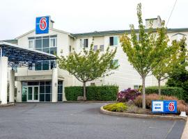Motel 6-Lincoln City, OR, hotel v destinaci Lincoln City