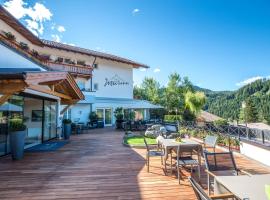 Hotel Marica, hotel v destinaci Eggen