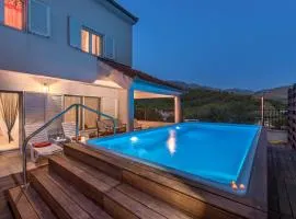 Holiday home Harmony
