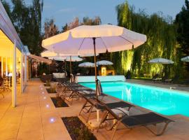 Les Jardins D'Adalric, hotel v destinaci Obernai