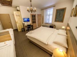 OH Apartments & Rooms, hotell i Ljubljana