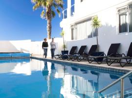 Belle Mer Beachfront Apartments - Self Serviced, hotel v destinaci Mount Maunganui