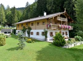 Privāta brīvdienu naktsmītne Apartment Landhaus Mühlau in Tirol pilsētā Erpfendorfa