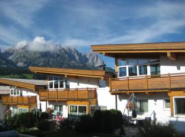 Alpenchalets Wilder Kaiser, hotel en Ellmau