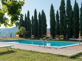 Agriturismo San Carlo, κατάλυμα σε φάρμα σε Pomarance