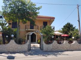 Hotel Nautilus, viešbutis su vietomis automobiliams mieste Nikotera Marina