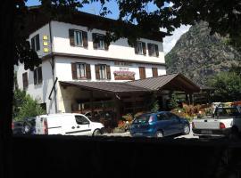 Albergo Bar Brenve, hotel v destinaci Issogne