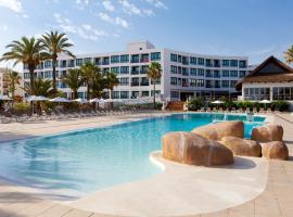 Marvell Club Hotel & Apartments, hotel in San Antonio Bay