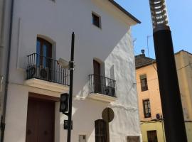 Casa Rural Xàtiva, hotel bajet di Xàtiva