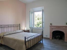 La Sosta B&B, hotell sihtkohas Stroncone