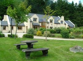 Trooperstown Lodge, hotel en Laragh