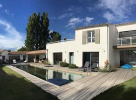 L'Île de Lumière, hotel en Rivedoux-Plage