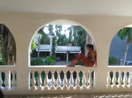 Akogo House - Hostel and Backpackers, hotel di Mombasa