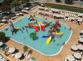 Hotel Sorra Daurada Splash – hotel w mieście Malgrat de Mar