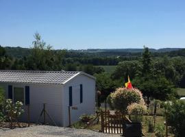 Camping Le pommier rustique, area glamping di Yvoir