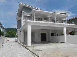 Properties Homestay, Balik Pulau, будинок для відпустки у місті Балік-Пулау