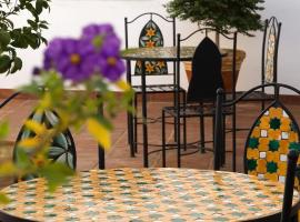 Apartamentos la Fuente, hotell i Córdoba