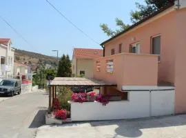 Apartments Luvi