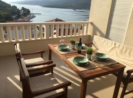 Mediterranean Apartment With Great Sea View, hotel u gradu Marina