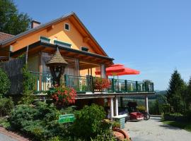 Gästehaus Schmid, готель у місті Sankt Johann im Saggautal