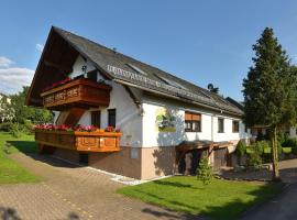 Ferienhaus Richter, hotel u gradu Drognitz