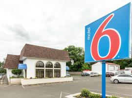 Motel 6-Warminster, PA, hotel perto de Aeroporto do Nordeste de Filadélfia - PNE, Warminster