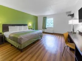 Motel 6-Warminster, PA
