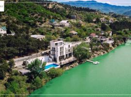 Hotel The Balcony, hotel u gradu Mcheta