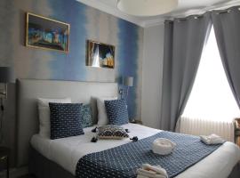 R&eacute;gina Boutique Hotel, hotel in Avignon