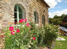 Logis de la Provosterie, villa in Ahuillé