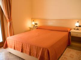 Hotel Stella 2000, hotel i Olbia