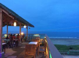 Bagasbas Bed and Breakfast, Hotel in Daet