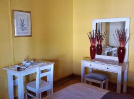 Third Rock Guesthouse, hotel in Ventersburg