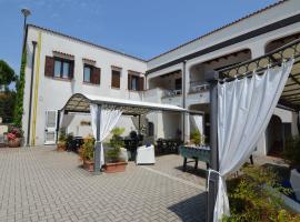 Apartment in seaside resort near Adriatic Coast, hotel in Lido di Spina