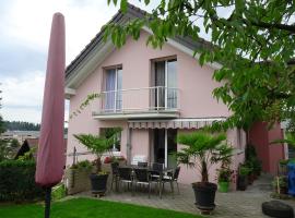 B & B Hartenfels 73, bed & breakfast i Luzern