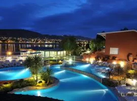 Lake Buenavista Apart Hotel & Suites