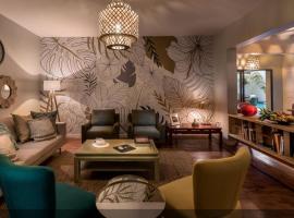 Joli Guesthouse, hotell i Maputo