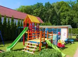 AIDA Domki Letniskowe - domki 5 min od MORZA - Plac Zabaw & ANIMACJE dla DZIECI