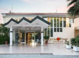 Lycus River Thermal Hotel