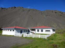 Rauðaberg II, country house in Raudaberg