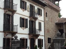 Hostal Palacio Jaureguia, hotel v destinaci Irurita