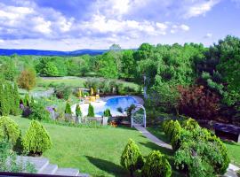 Villa Maud, hotel with parking in Middleburg