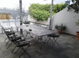 Filenia, homestay in Hydra