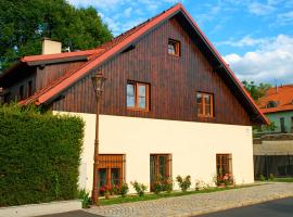 Vila Pod Bránou, habitación en casa particular en Poprad