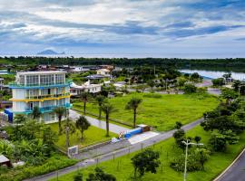 The Riverview Retreats, Strandhaus in Wujie